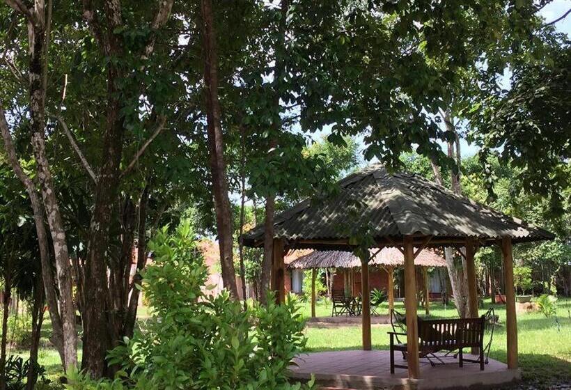 اتاق استاندارد سه تخته با چشم‌انداز باغ, Gold Sand Beach Bungalow