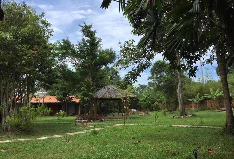 اتاق استاندارد سه تخته با چشمانداز باغ, Gold Sand Beach Bungalow