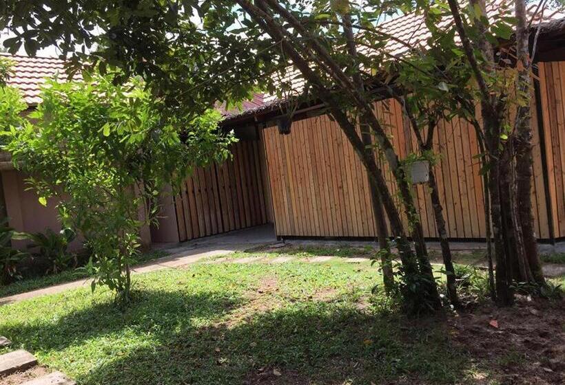 اتاق سه نفره دلوکس با چشمانداز دریا, Gold Sand Beach Bungalow