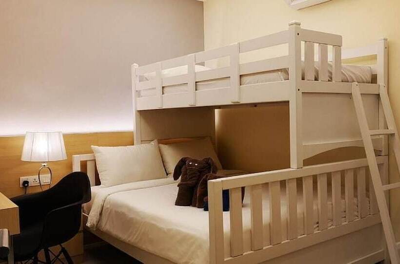 جناح عائلي, Grand Ion Delemen