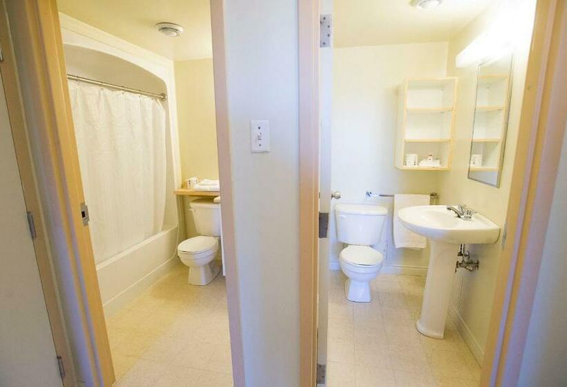 ４ベッドルームアパートメント, Backpacker College At Memorial University   Grenfell Campus