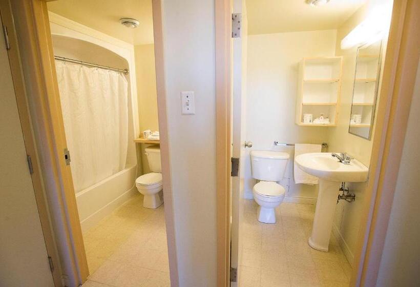 ４ベッドルームアパートメント, Backpacker College At Memorial University   Grenfell Campus