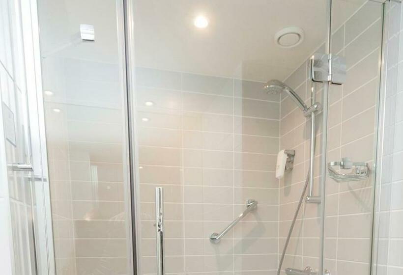 חדר סטנדרט, Holiday Inn Express Aberdeen Airport, An Ihg