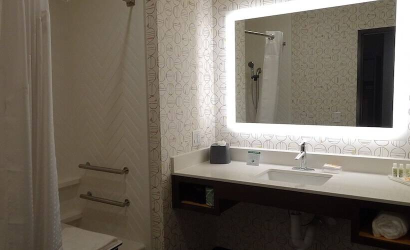 Номер Стандарт, Holiday Inn Jonesboro, An Ihg