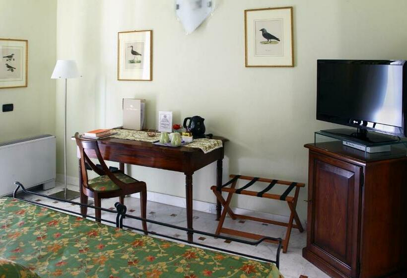 اتاق لوکس, Le Ville Relais