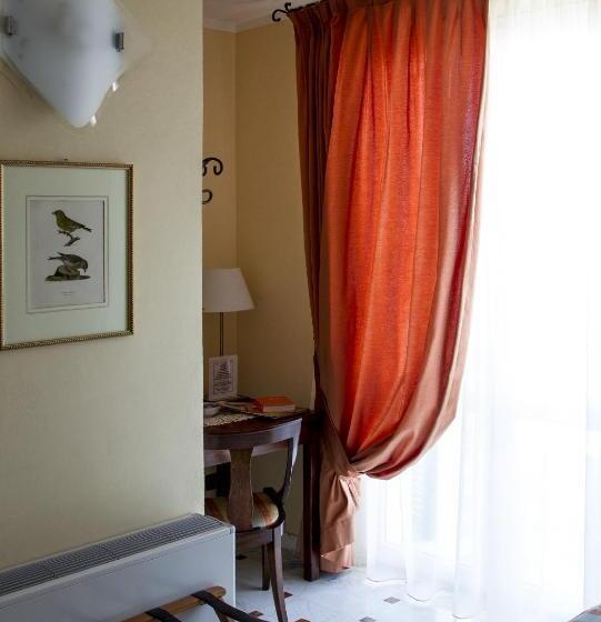 اتاق استاندارد با چشم‌انداز دریا, Le Ville Relais
