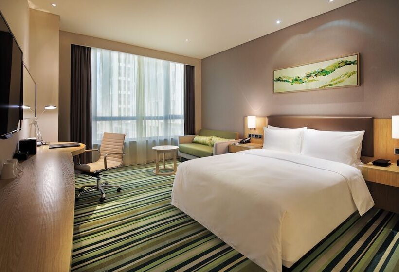 Superior room with lake view, Mercure Nanchang Sunac