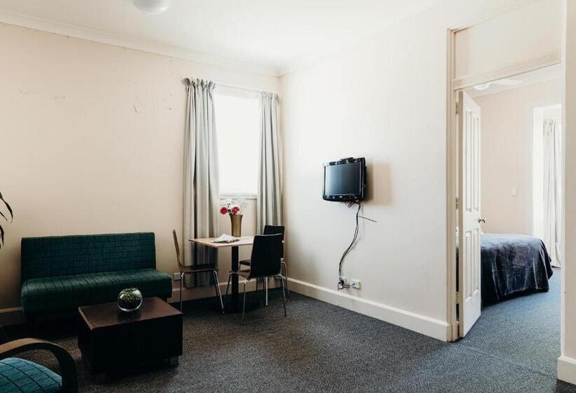 キングサイズベッドのスタンダードルーム, Port Macquarie