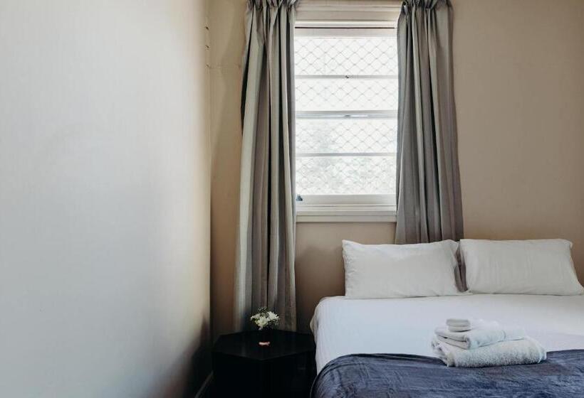 キングサイズベッドのスタンダードルーム, Port Macquarie