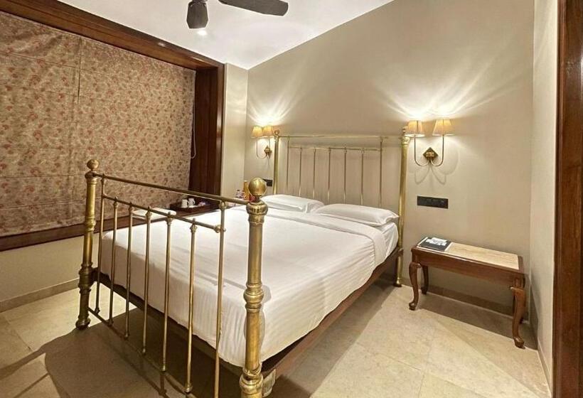 Апартаменты 3 Спальни, Ramsukh Resorts And Spa