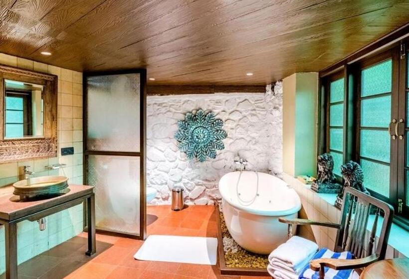 Номер Премиум, Ramsukh Resorts And Spa