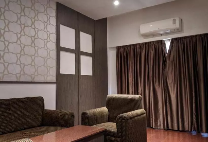 سوییت اجرایی, Sankam Residency