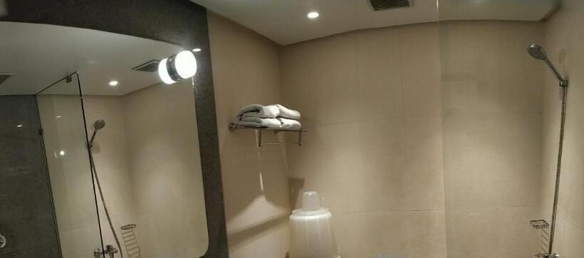 סוויטה אקזקיוטיב, Sankam Residency