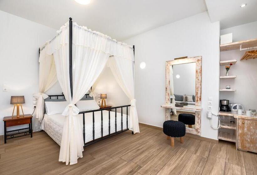 Полулюкс, Thira