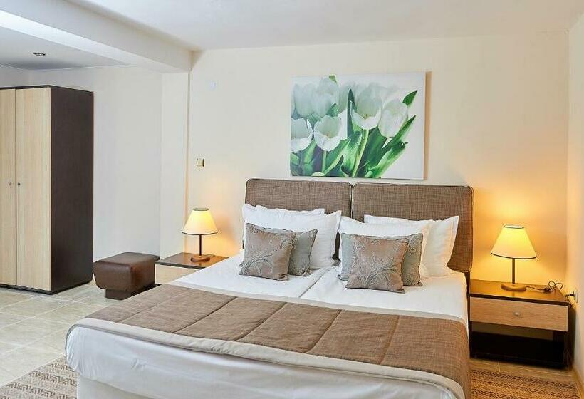 バルコニー付きジュニアスイート, Venus