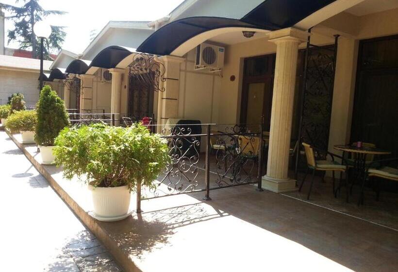 インサイドのスーペリアルーム, Venus