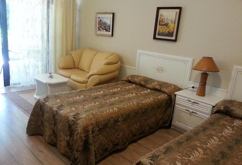 インサイドのスーペリアルーム, Venus