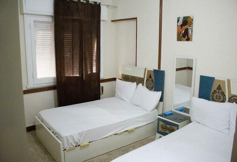 اتاق استاندارد یک تخته با سرویس بهداشتی مشترک, Cairo View