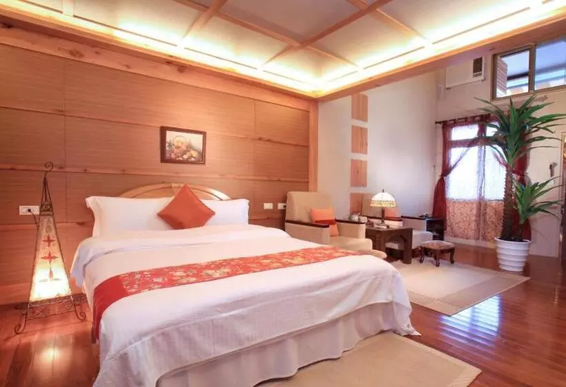 اتاق لوکس چهار تخته, Country Grange B&b