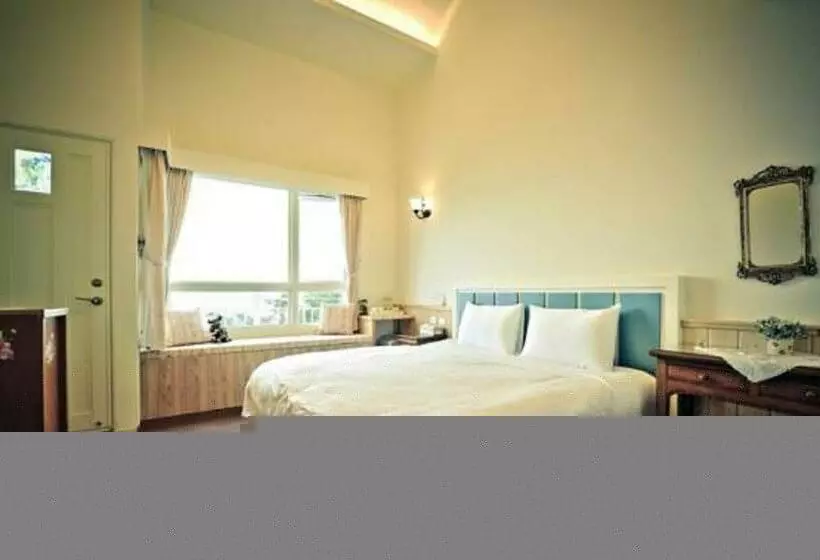 اتاق استاندارد با چشم‌انداز کوهستان, Starhome Cottage