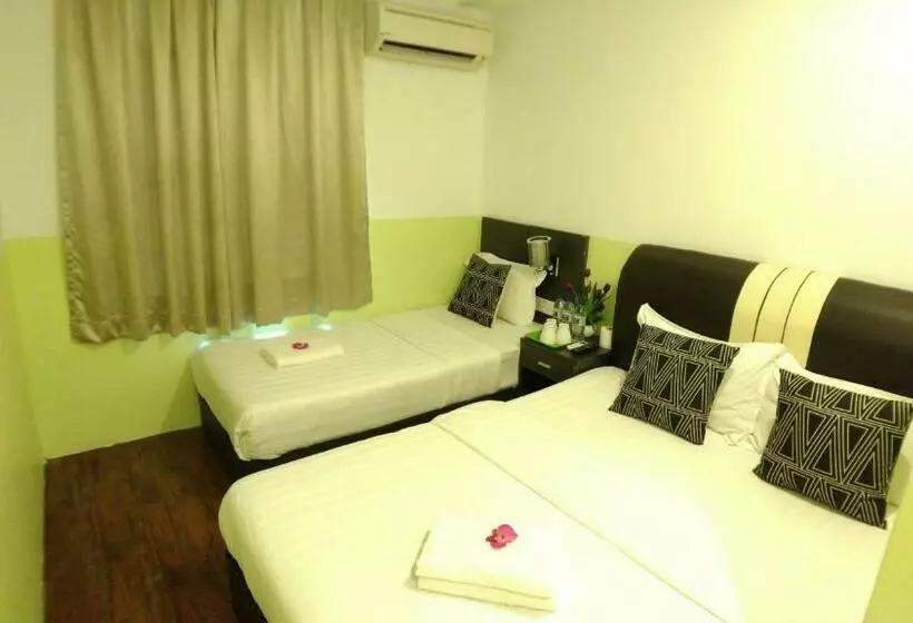 ファミリールーム, Apple 1 Hotel Queensbay