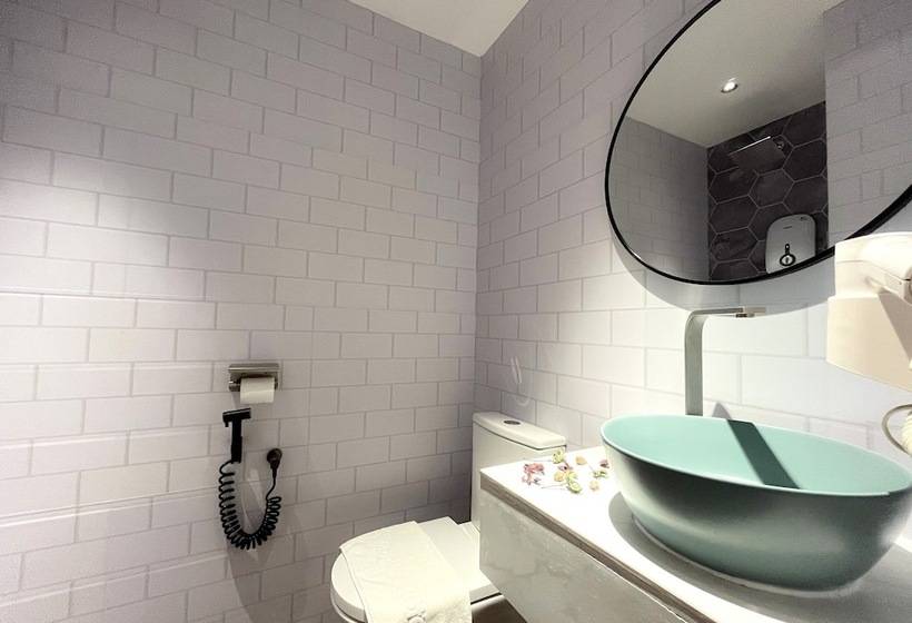 חדר סטנדרט עם מיטת קווין, Apple 1 Hotel Queensbay