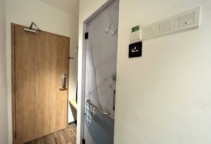 חדר סטנדרט עם מיטת קווין, Apple 1 Hotel Queensbay