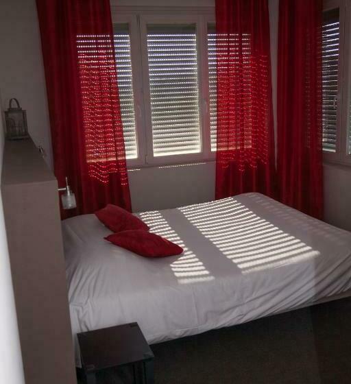 스탠다드 룸, Hôtel Bar Le Globe