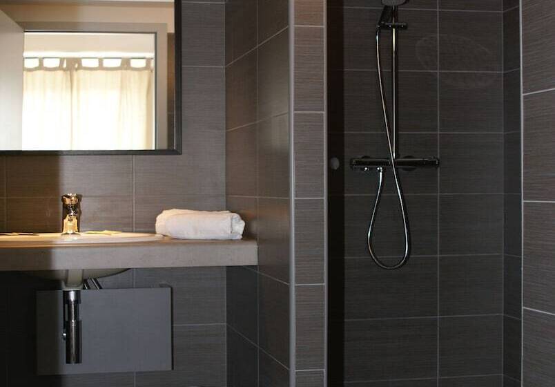 스탠다드 룸, Hôtel Bar Le Globe