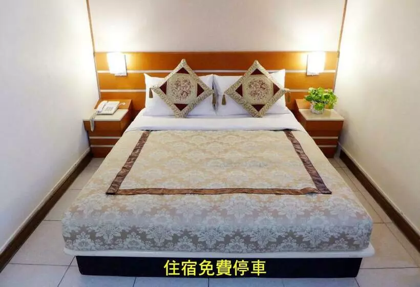 اتاق استاندارد, Hua Guo