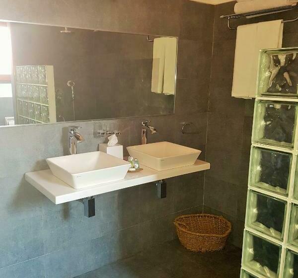 キングサイズベッドのスタンダードルーム, Imagine Villa