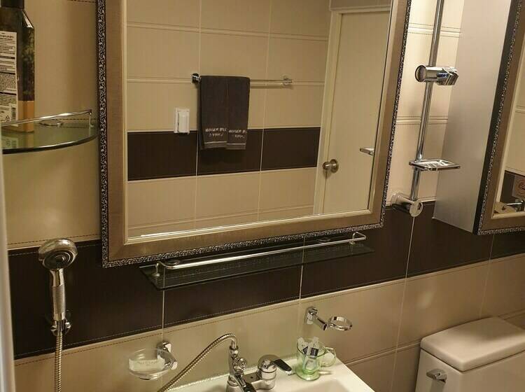 إستوديو قياسى, Namhae Neuhaus