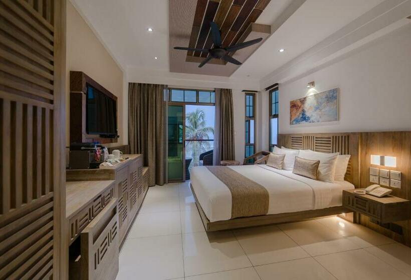 اتاق استاندارد با بالکن و چشم‌انداز دریا, Ocean Grand At Hulhumale