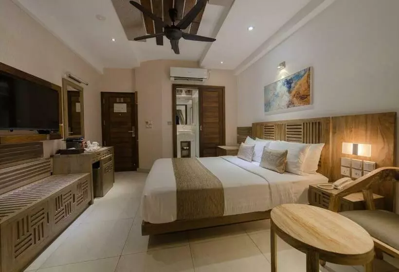 اتاق استاندارد با بالکن و چشم‌انداز دریا, Ocean Grand At Hulhumale