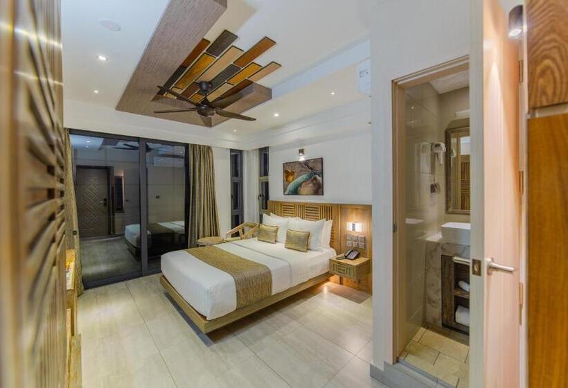 اتاق استاندارد با بالکن و چشم‌انداز دریا, Ocean Grand At Hulhumale