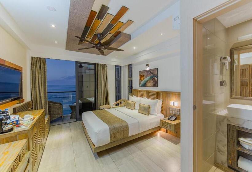 اتاق استاندارد با بالکن و چشم‌انداز دریا, Ocean Grand At Hulhumale