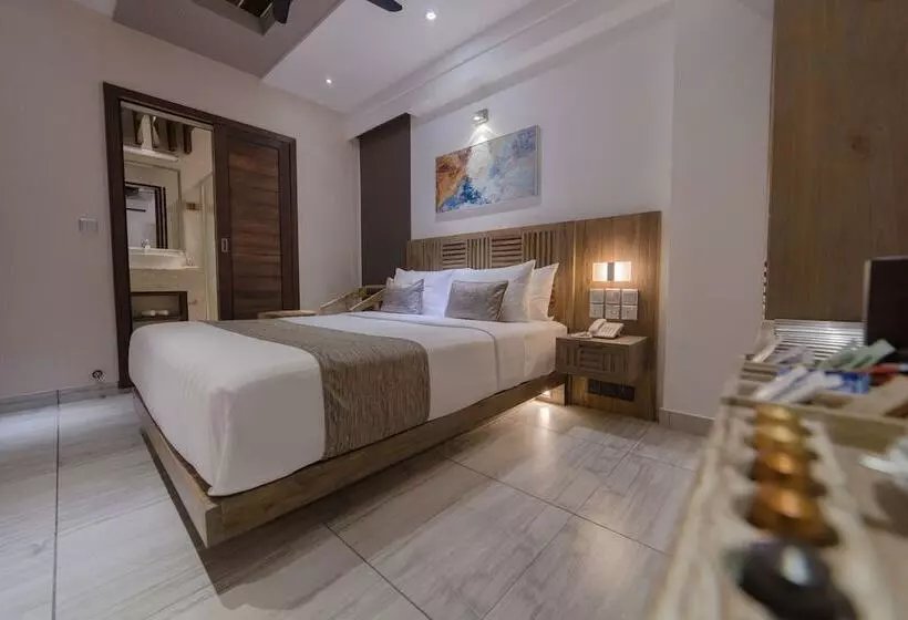 اتاق لوکس, Ocean Grand At Hulhumale
