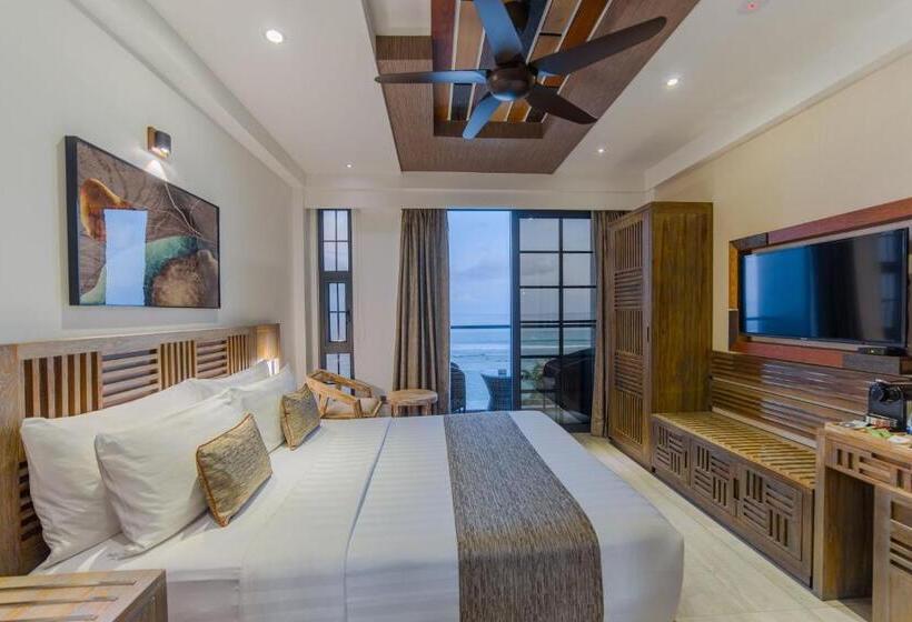 اتاق استاندارد با بالکن و چشم‌انداز دریا, Ocean Grand At Hulhumale