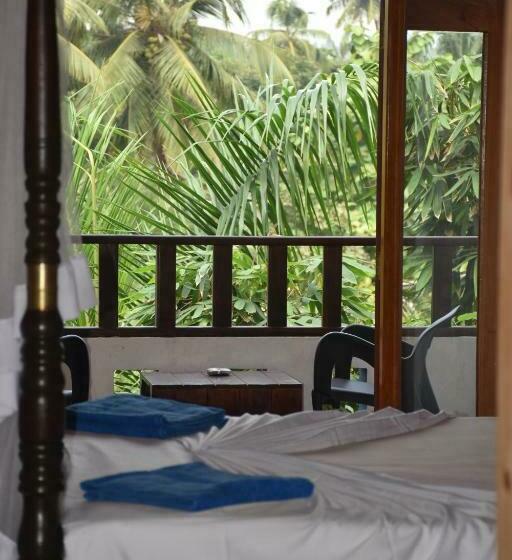 Superior Room King Size Bed, Aaradhya Mirissa