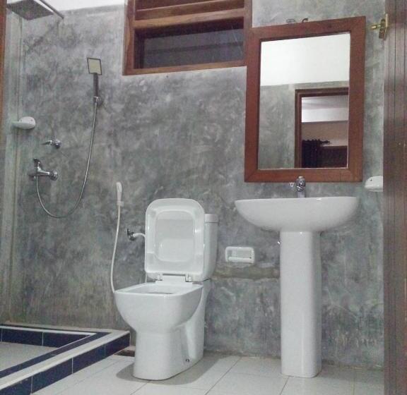 Deluxe Room, Aaradhya Mirissa