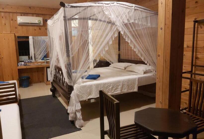 1 Bedroom Chalet, Aaradhya Mirissa