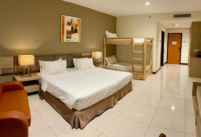 豪华家庭房间, One Pacific Hotel & Serviced Apartments