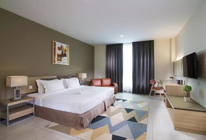 キングサイズベッドのデラックスルーム, One Pacific Hotel & Serviced Apartments