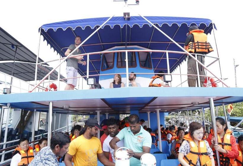 Chambre Triple Standard Vue Mer, Paradise Beach Resort & Diving School