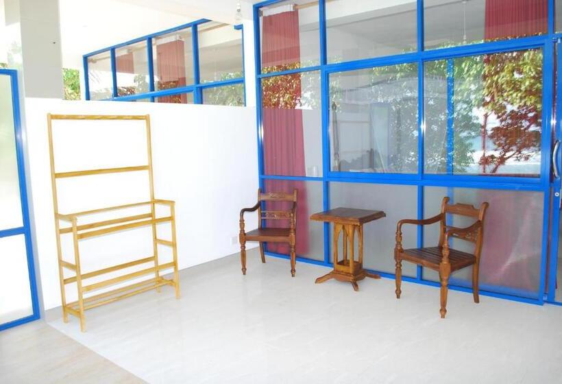 Chambre Triple Standard Vue Mer, Paradise Beach Resort & Diving School