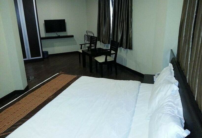 Quarto Deluxe, The Corum View