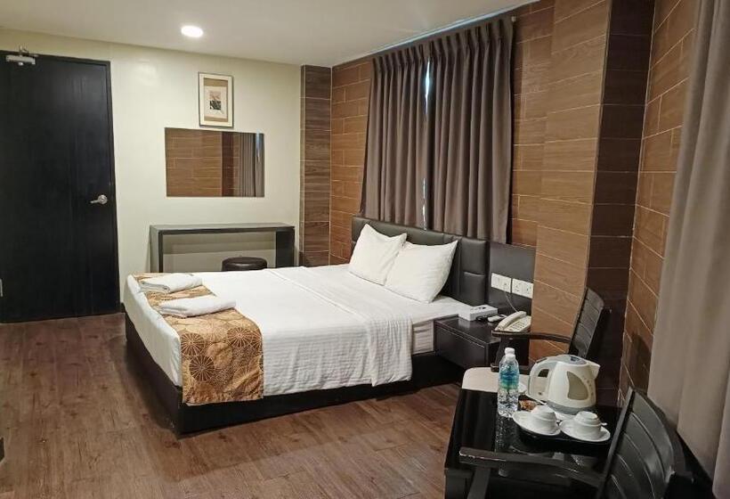 Quarto Deluxe, The Corum View