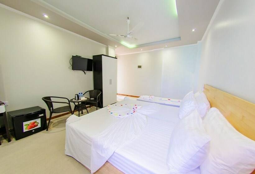 اتاق لوکس با چشم‌انداز باغ, White Sand Lodge