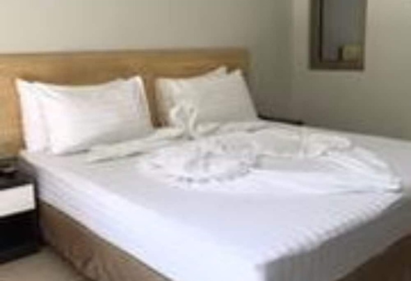 اتاق لوکس با چشم‌انداز باغ, White Sand Lodge