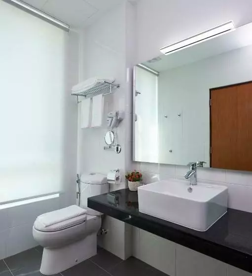 スタンダードルーム, One Pacific Hotel & Serviced Apartments